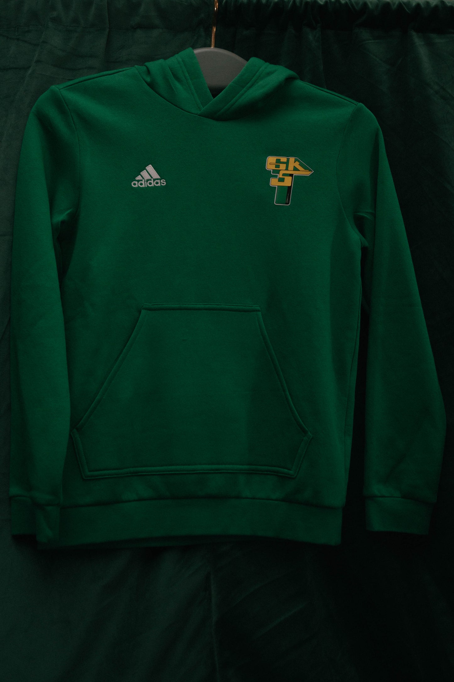 Zielona bluza adidas
