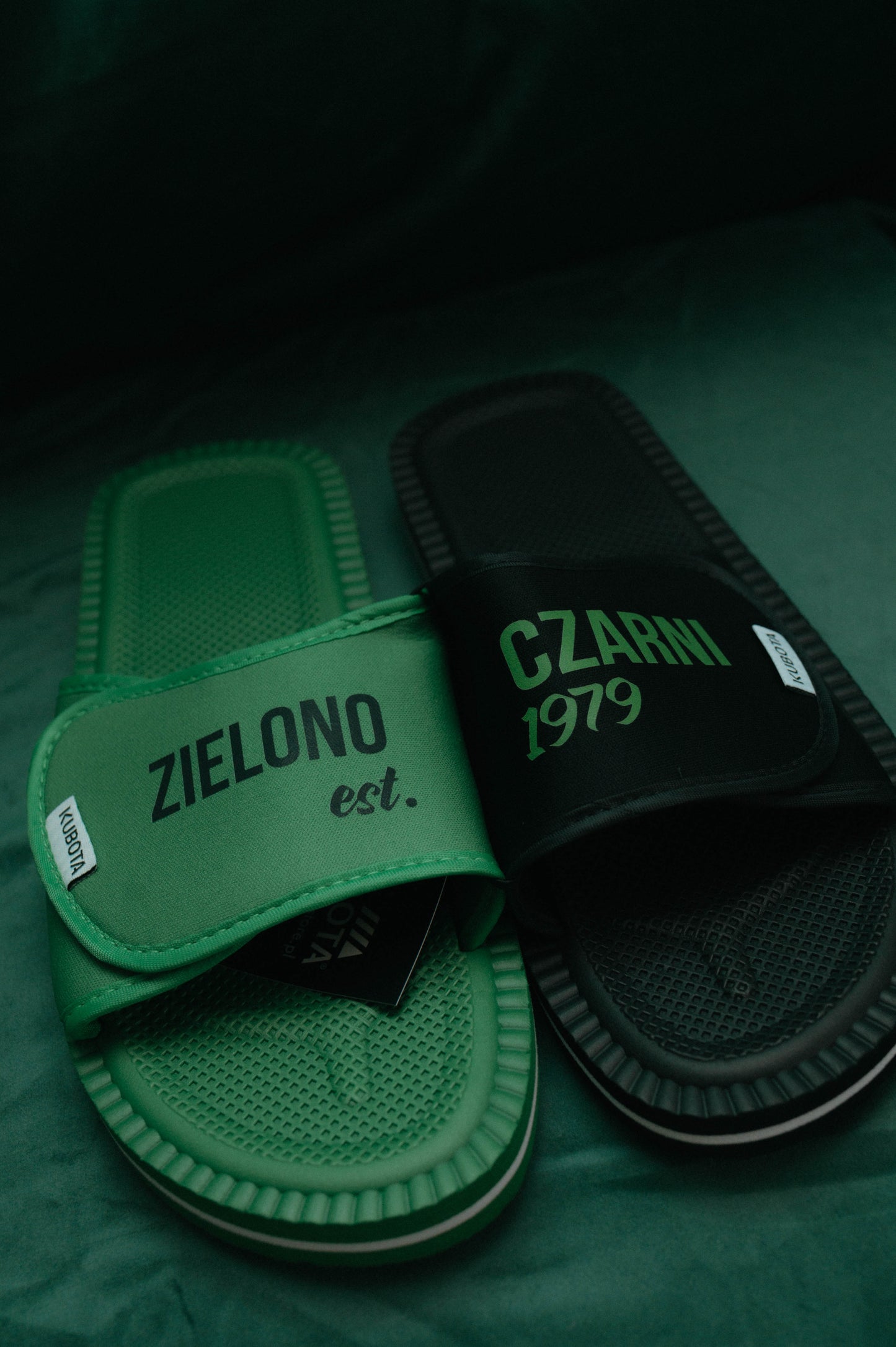 Klapki zielono-czarni