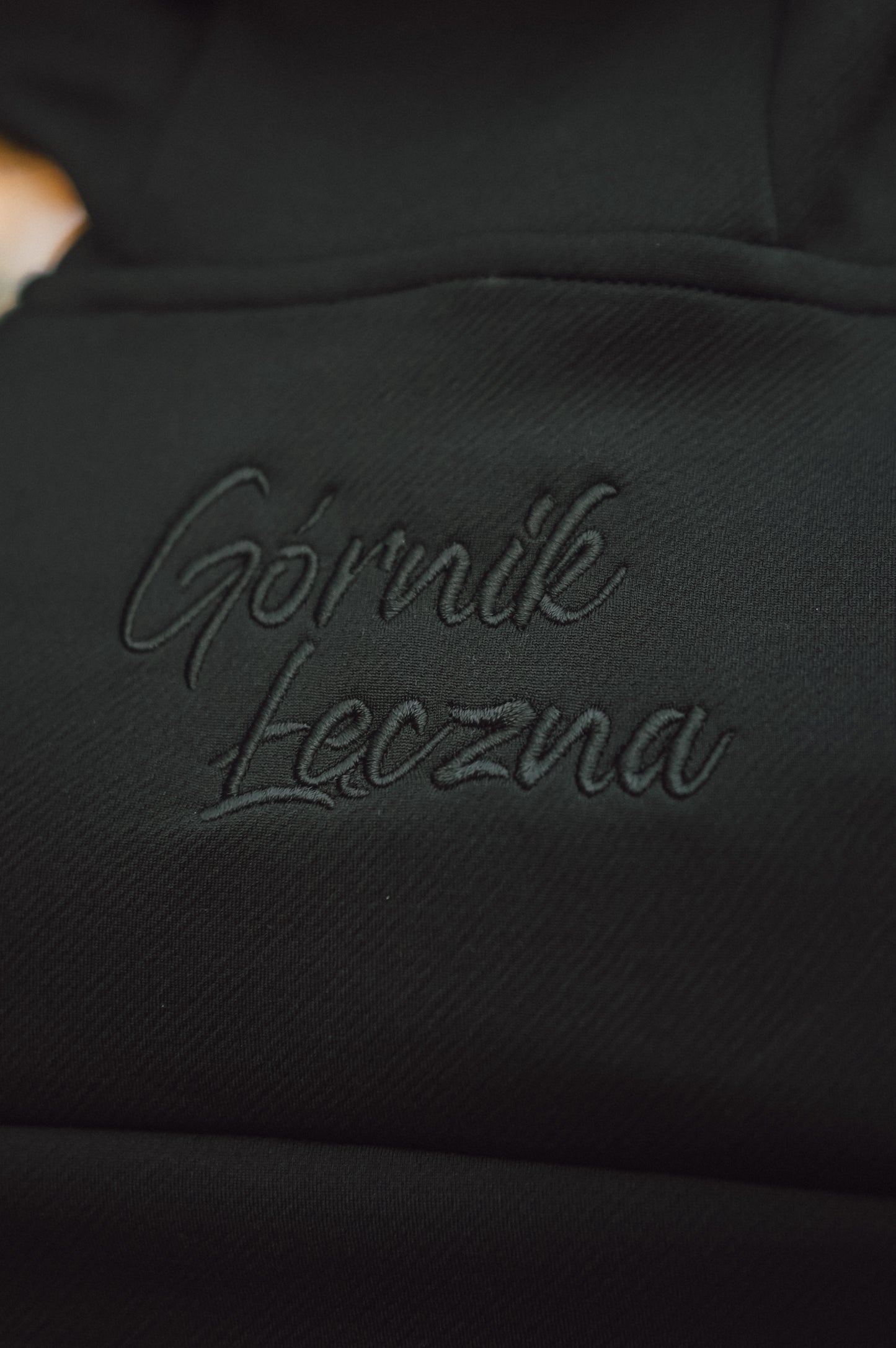 Bluza z kapturem adidas młotki haft