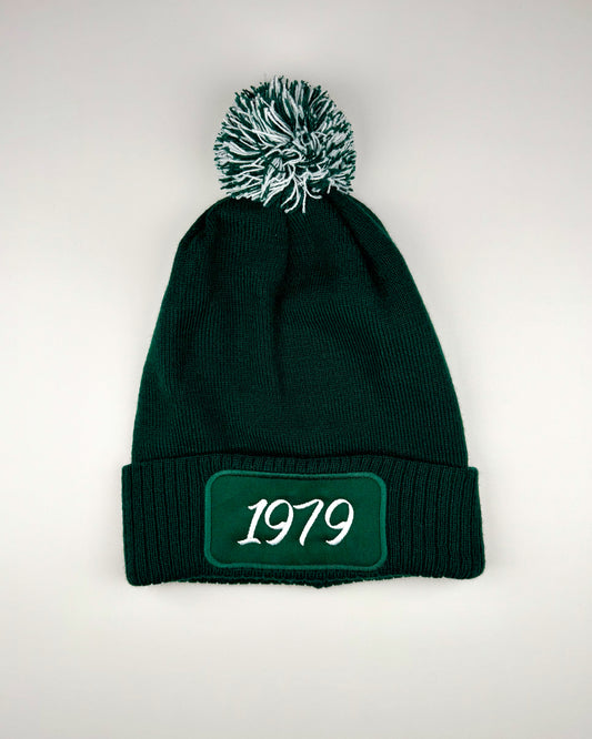 Czapka 1979 z pomponem